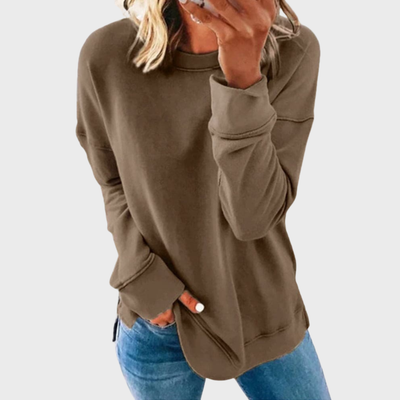 Elizabeth – Lightweight style with a solid colour jumper