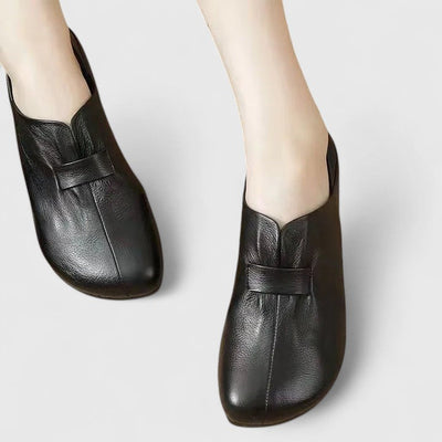 Elyndria | Orthopaedic Loafers
